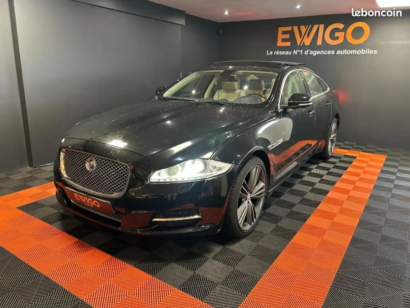 Jaguar XJ 5.0 510 V8 SUPERSPORT BVA %2B 2ÈME MAINS Noir - 1
