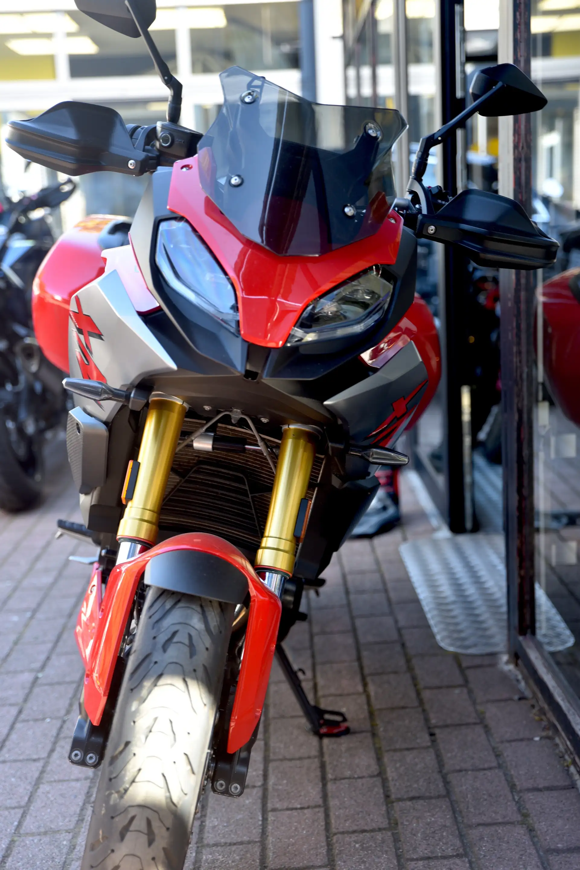 BMW F 900 XR ***MOTO VERTE*** — photo 5