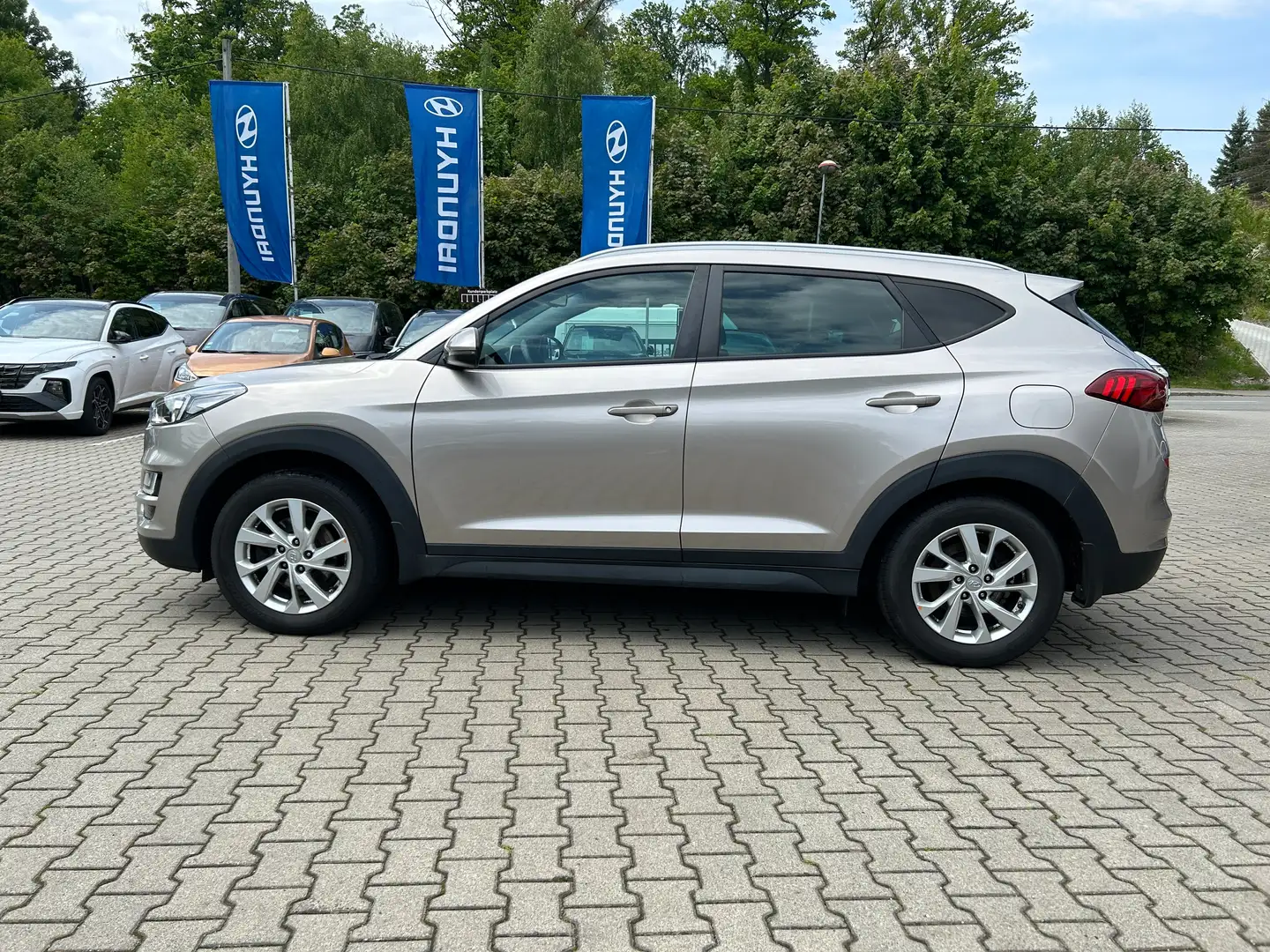 Hyundai TUCSON 1.6 CRDi Trend -Navi Bronzo - 2