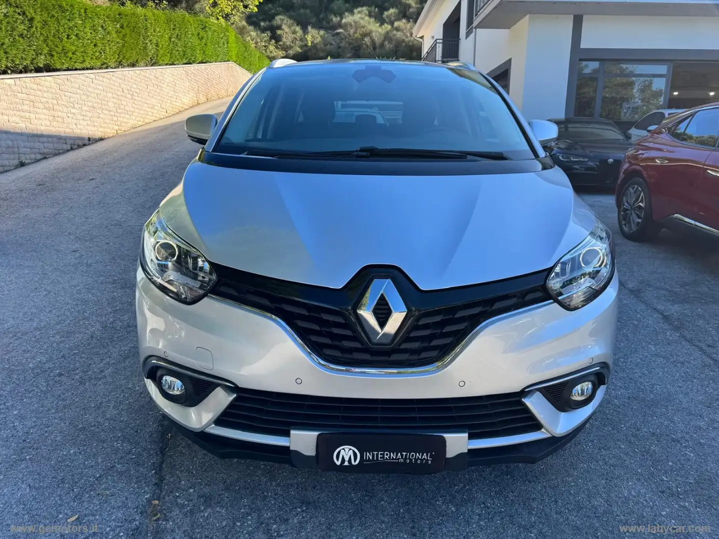 Renault Grand Scenic dCi 8V 110 CV EDC Energy Business Grijs - 2