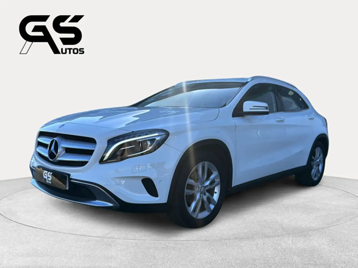Mercedes-Benz GLA 200 200CDI Urban 7G-DCT Blanco - 1