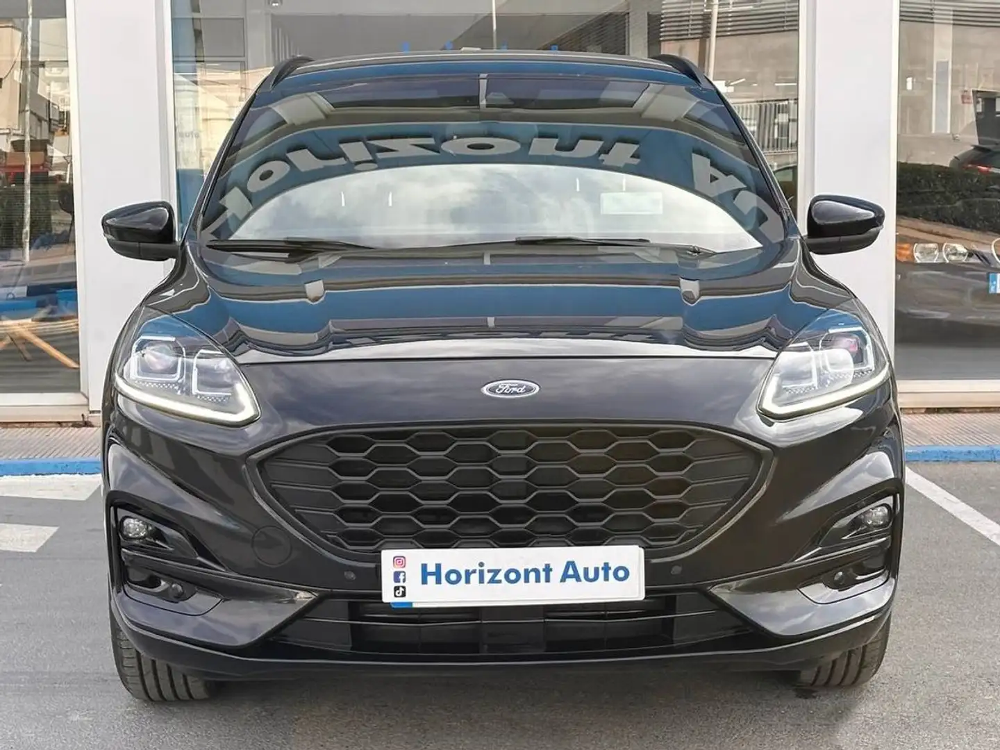 Ford Kuga ST Line Schwarz - 2