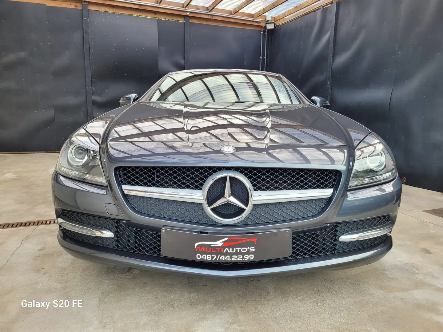 Mercedes-Benz SLK 200 Gris - 1