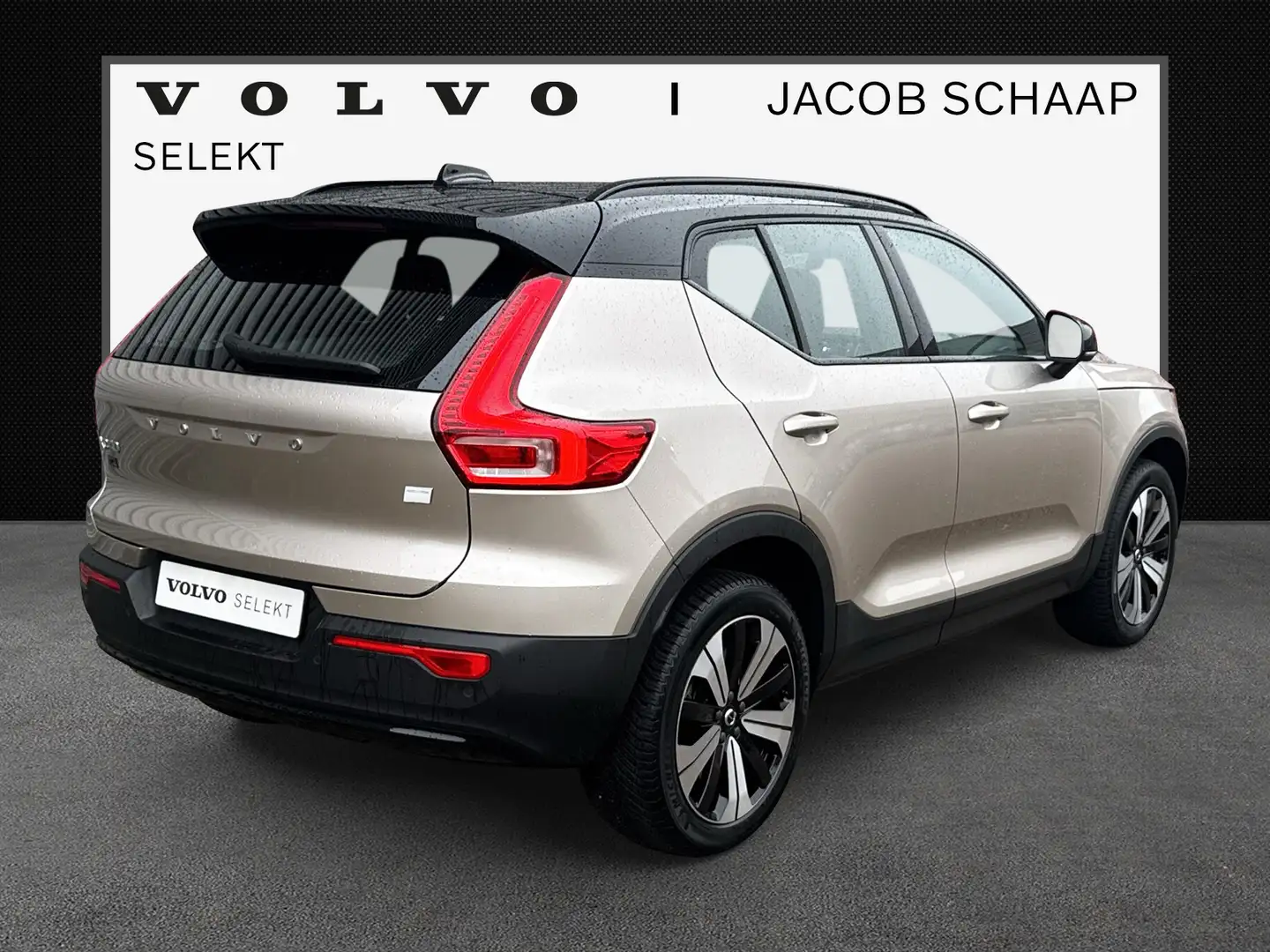 Volvo XC40 Recharge Core 70 kWh / Apple Carplay/Android Auto Grijs - 2