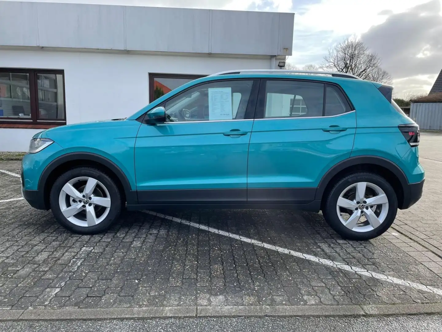 Volkswagen T-Cross Style 1.5 TSI DSG KAM WLAN ACC AHK Klima Grün - 2