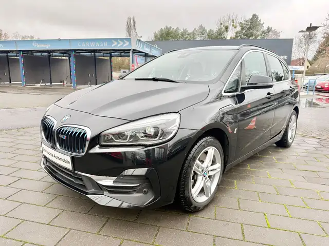 BMW 225 Automatik,LED,Leder,Navi,Sitzh
