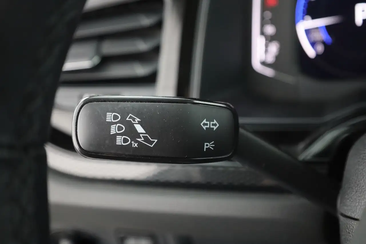 Volkswagen Polo 1.0 TSI DSG Life LED Navi Sitzheizung PDC, миниатюра 18