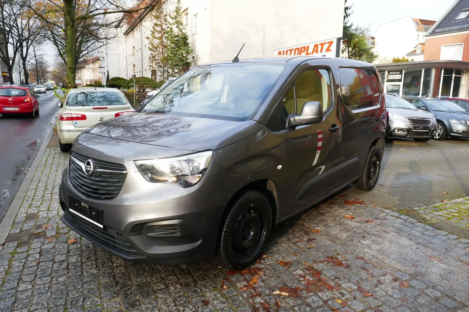 Opel Combo E Cargo Edition Grau - 1