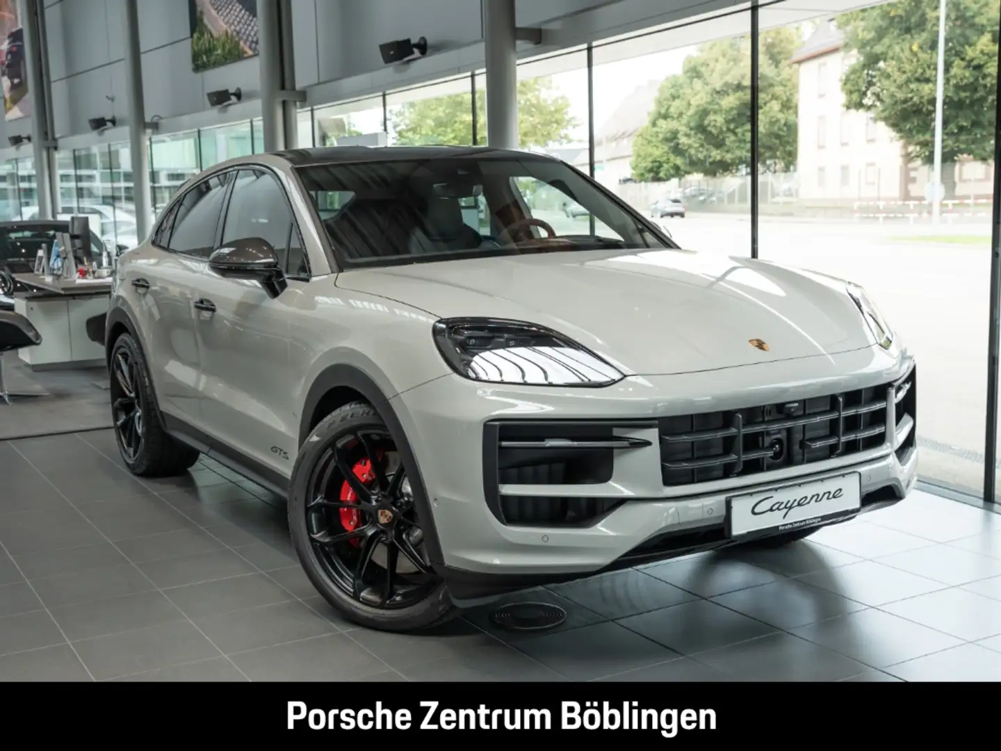 Porsche Cayenne GTS Coupe Burmester HA-Lenkung InnoDrive Weiß - 1