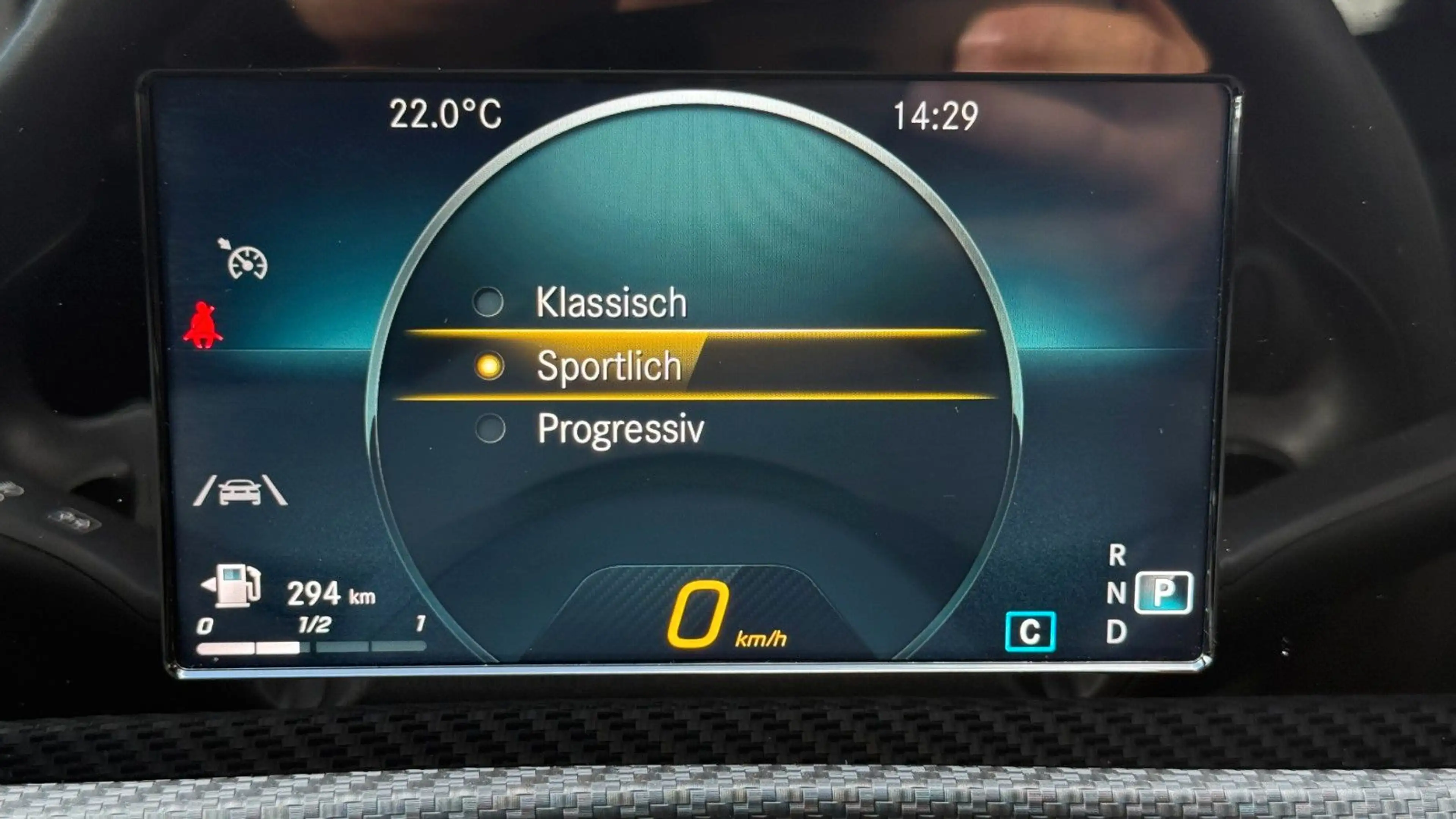Mercedes-Benz A 200 d Aut. STYLE LEDER+PANO+NAVI+SOUND+PLA+AHK — photo 33