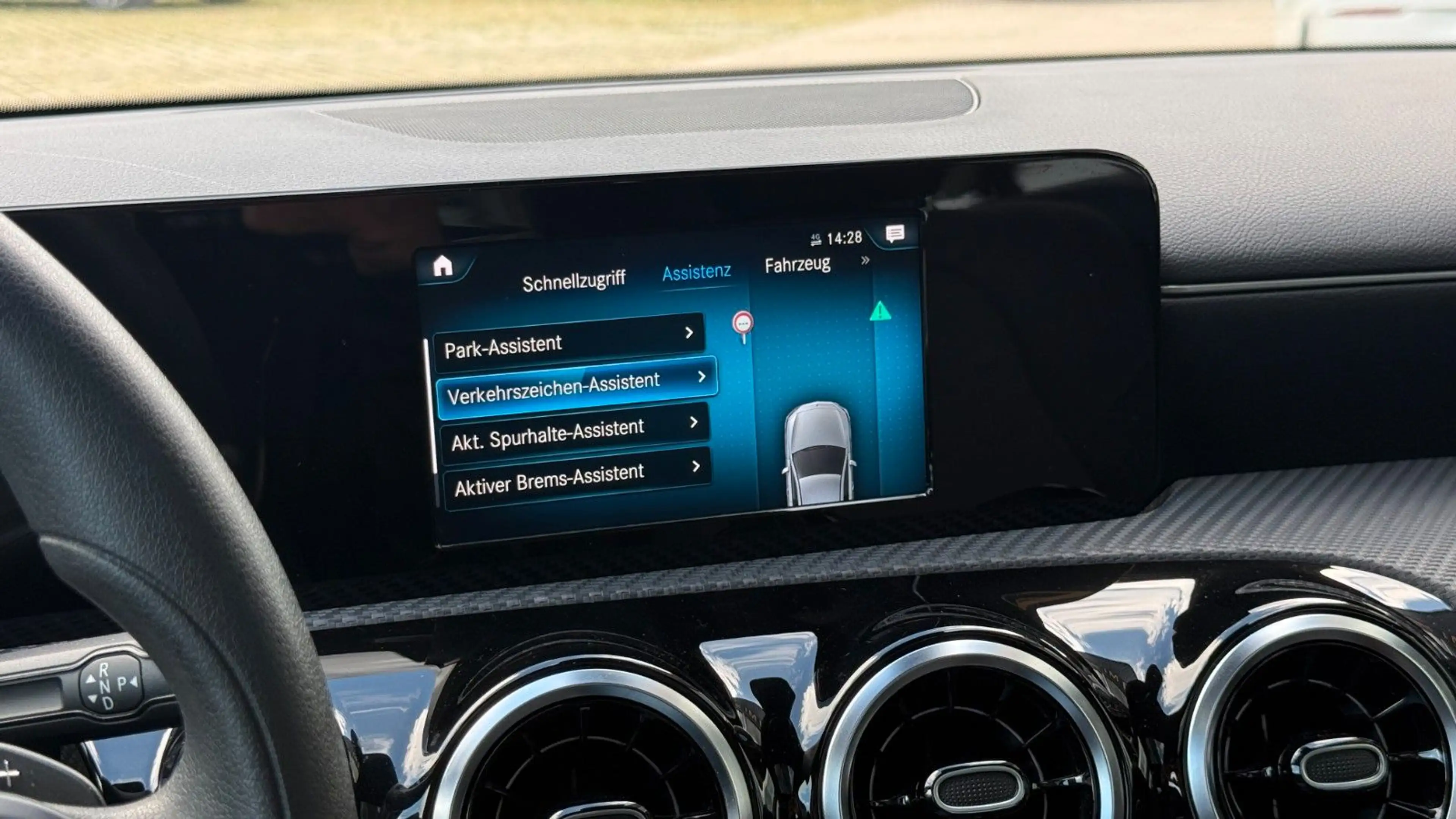 Mercedes-Benz A 200 d Aut. STYLE LEDER+PANO+NAVI+SOUND+PLA+AHK — photo 27