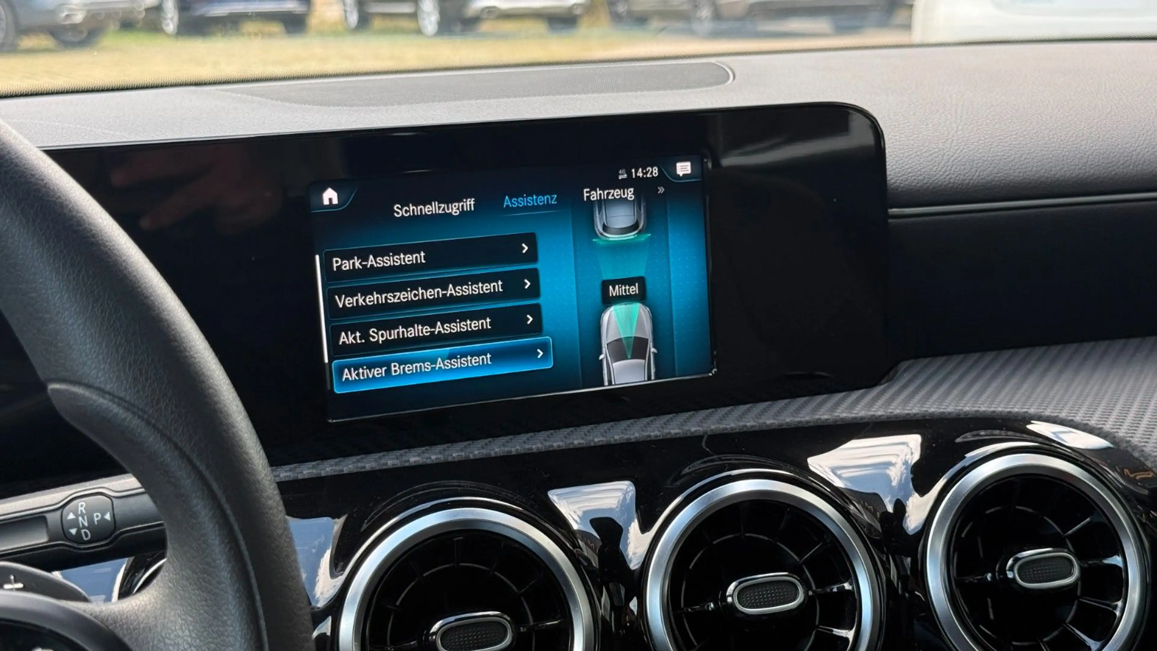 Mercedes-Benz A 200 d Aut. STYLE LEDER+PANO+NAVI+SOUND+PLA+AHK — photo 29