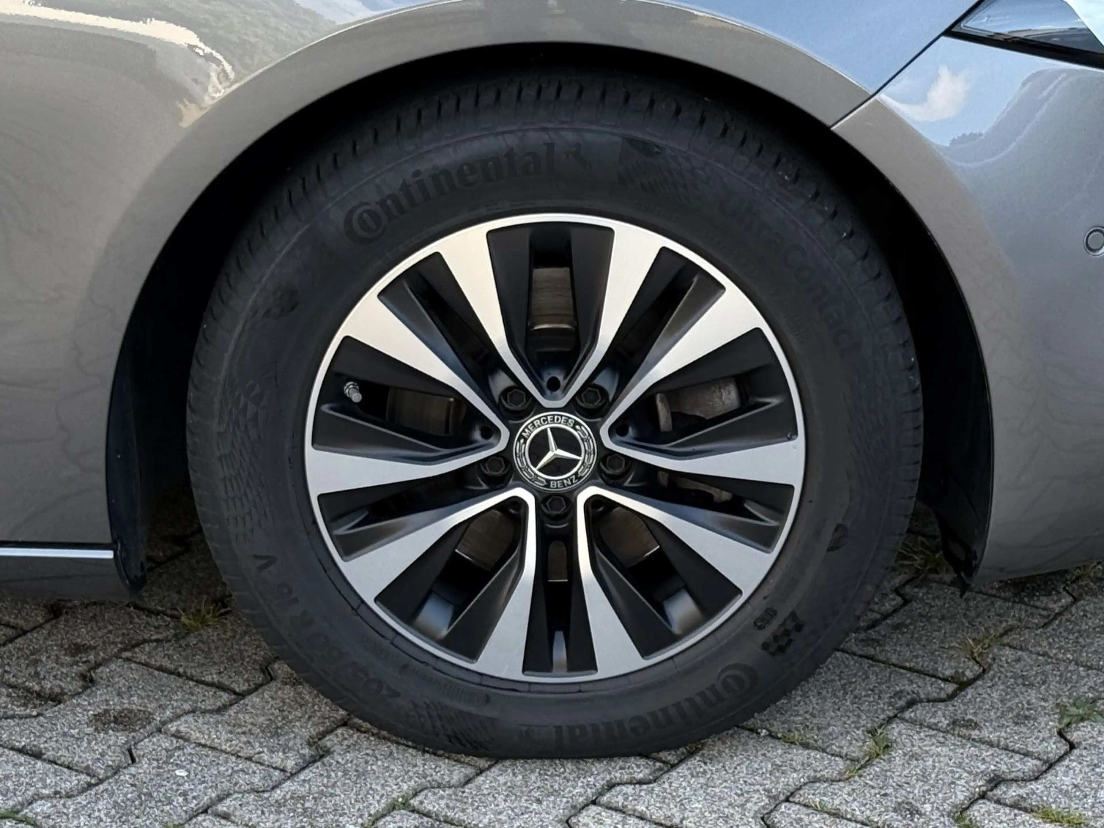 Mercedes-Benz A 200 d Aut. STYLE LEDER+PANO+NAVI+SOUND+PLA+AHK — photo 38