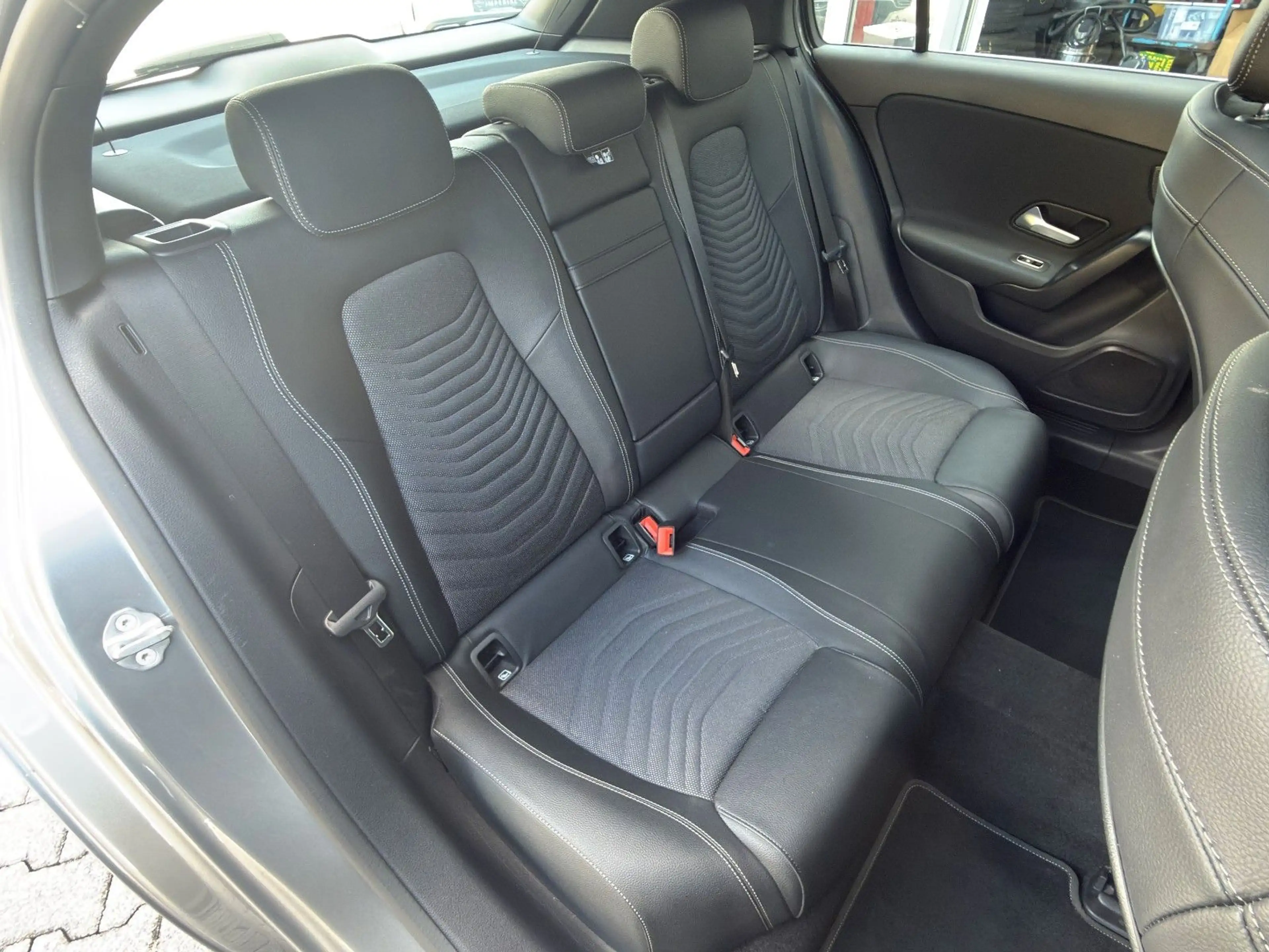 Mercedes-Benz A 200 d Aut. STYLE LEDER+PANO+NAVI+SOUND+PLA+AHK — photo 20