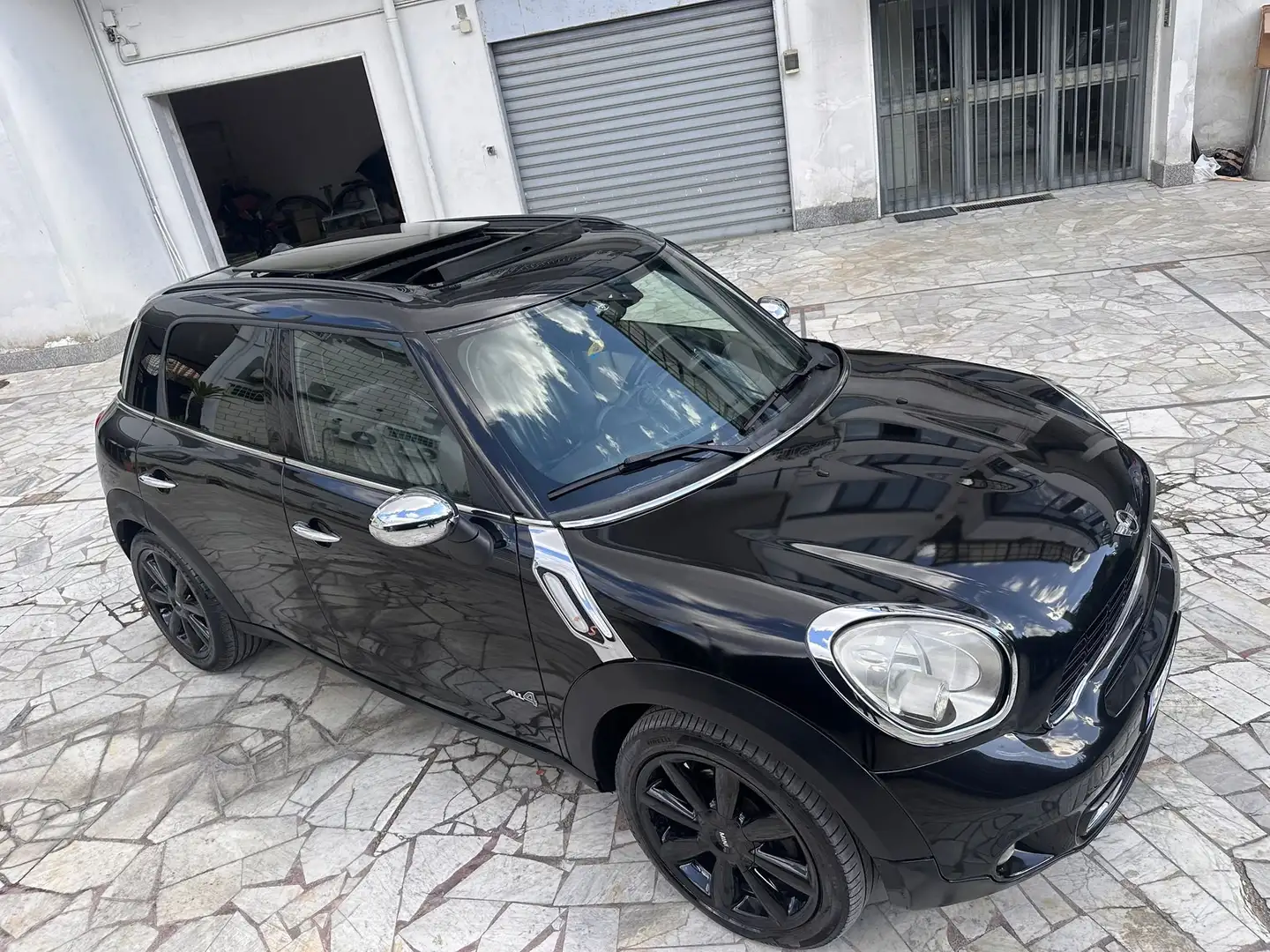 MINI Cooper SD Countryman Mini Countryman 2.0 Cooper SD all4 Noir - 1