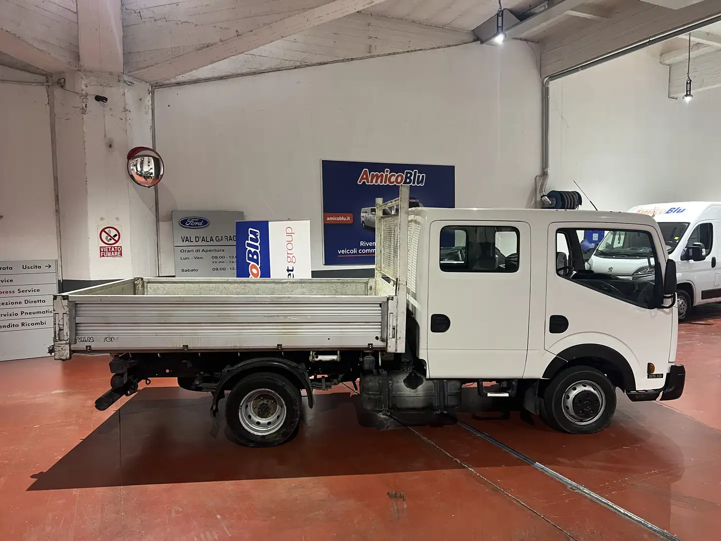 Nissan Cabstar 35 13 DOPPIA CABINA 7Posti RIBALTABILE TRILATERALE Alb - 2