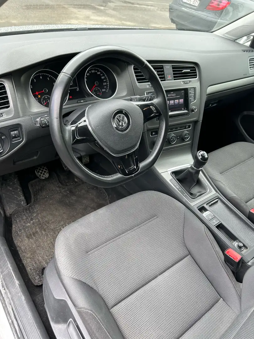 Volkswagen Golf 1.2 TSI BlueMotion Technology Comfortline Gris - 2