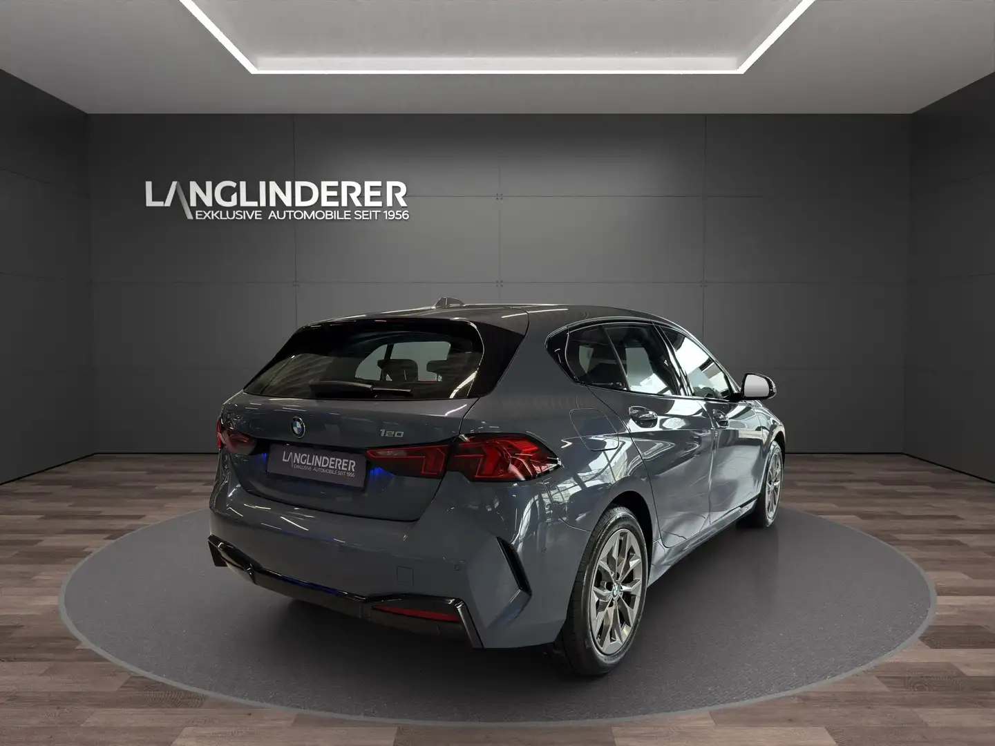 BMW 120 5T PremiumPaket NP 43.009,- Komfortzugang Grau - 2