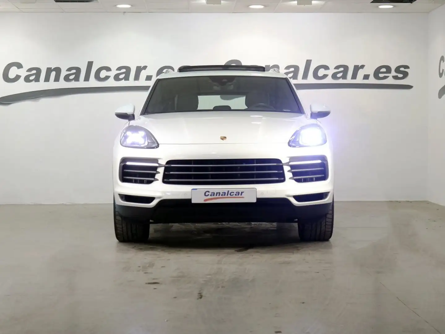Porsche Cayenne Aut. Blanco - 2