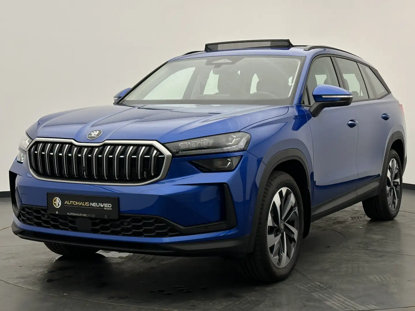 Skoda Kodiaq Kodiaq 2.0 TDI 4x4 DSG +7-SITZER+MATRIX+PANO+AHK Blau - 2