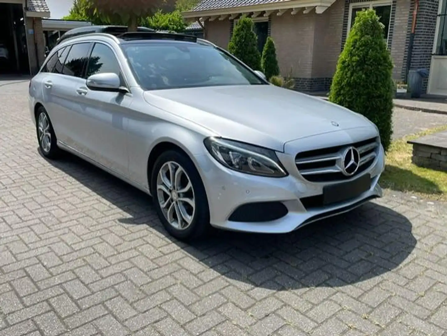 Mercedes-Benz C 200 Estate d BleuTEC AVANTGARDE PANO NAVI LED Grau - 1