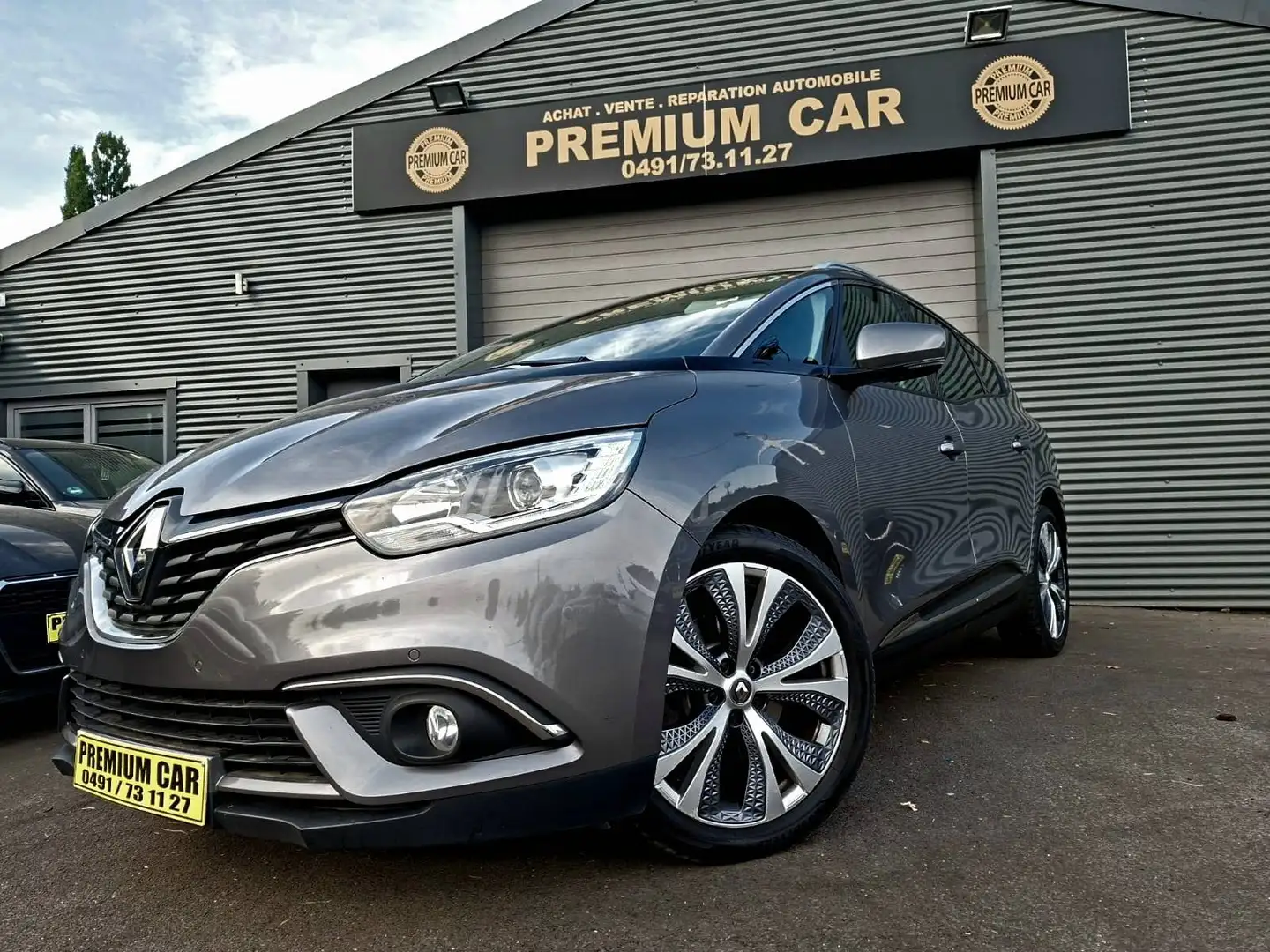 RENAULT Scenic