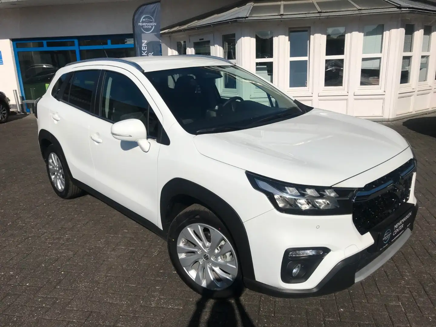 Suzuki (SX4) S-Cross Comfort Allgrip mHEV, LED*BLIS*AHK Biały - 1