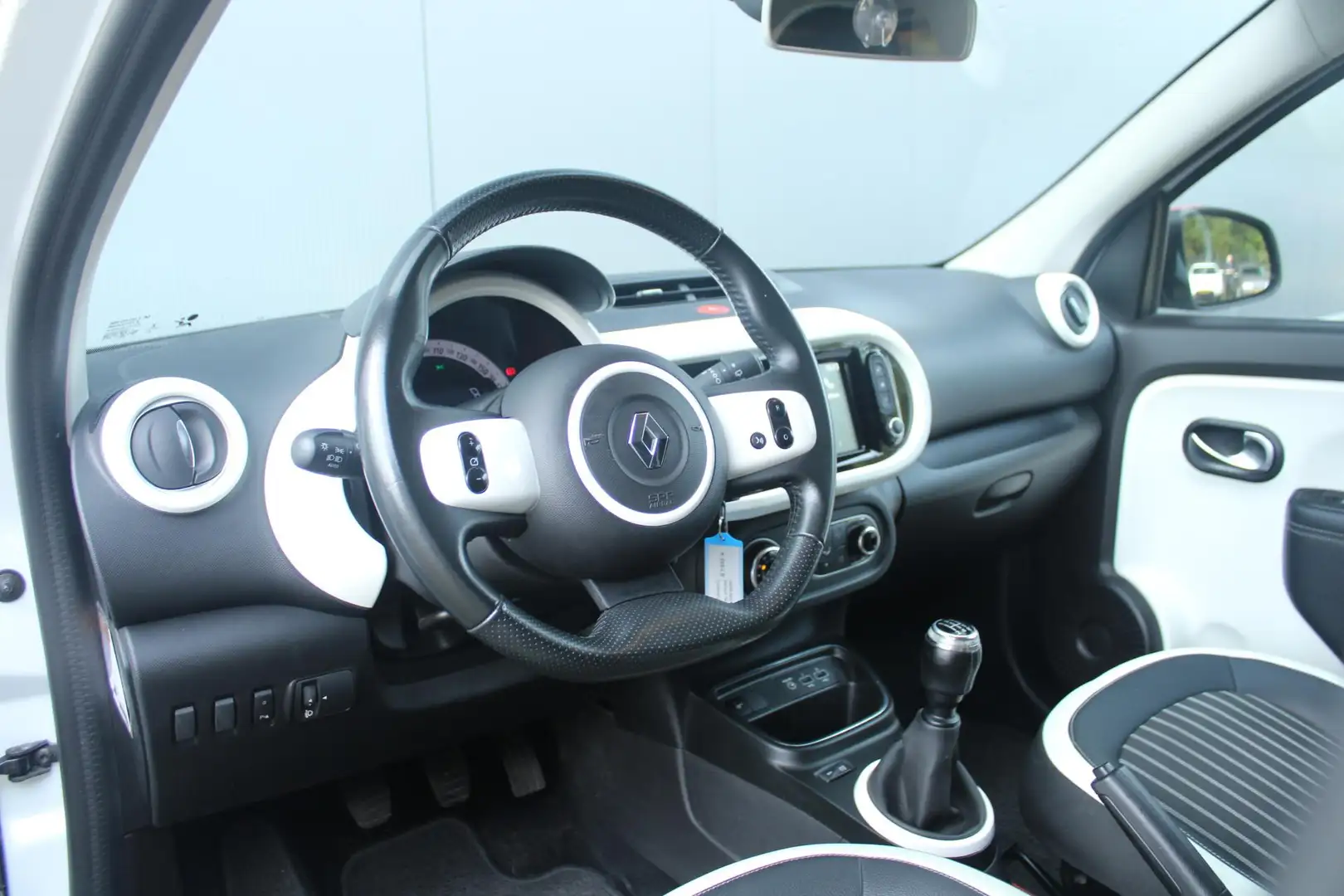 Renault Twingo 1.0 SCe 65pk Intens | Apple Carplay | Cruise contr Blanco - 2