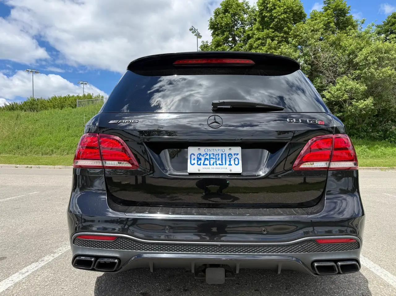 Mercedes-Benz GLE снимка Mercedes-Benz GLE