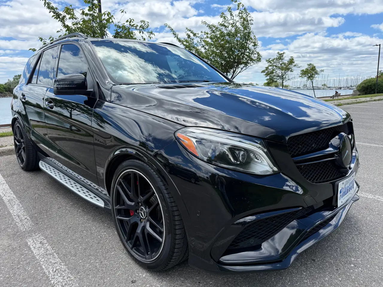 Mercedes-Benz GLE снимка Mercedes-Benz GLE