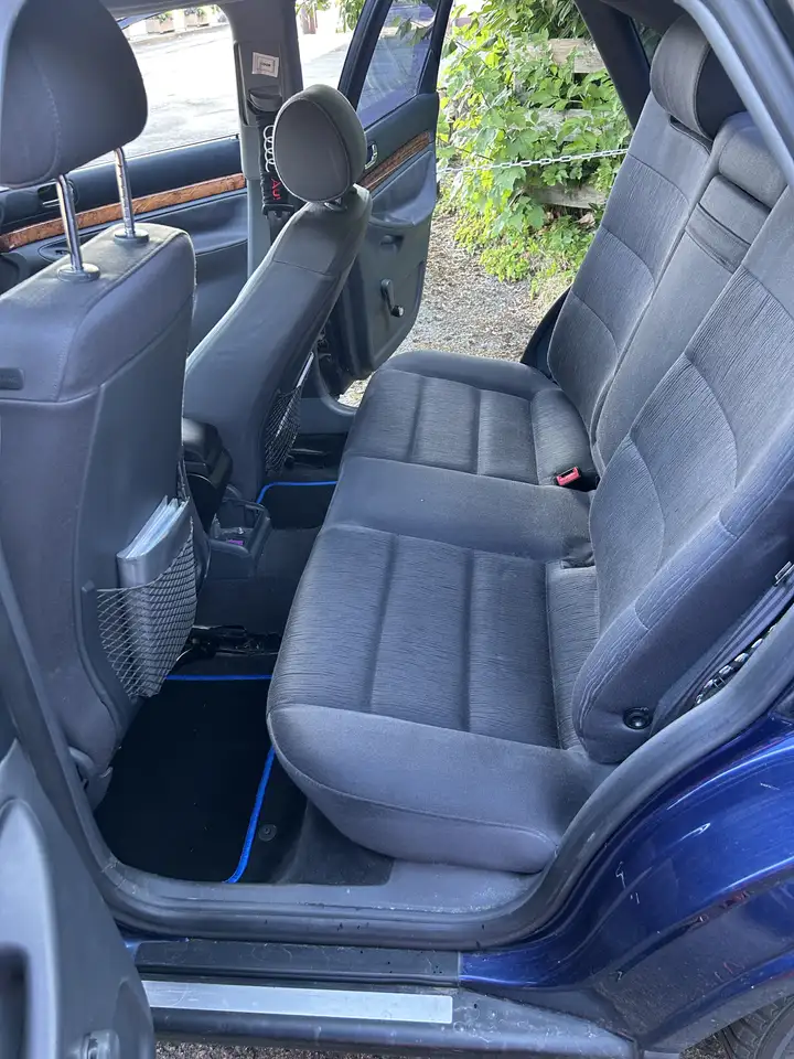 Audi A4 1.6, foto 10