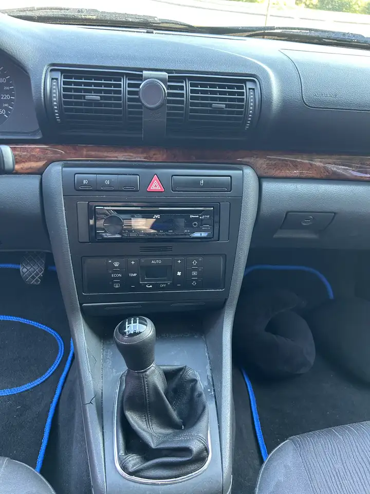 Audi A4 1.6, foto 12