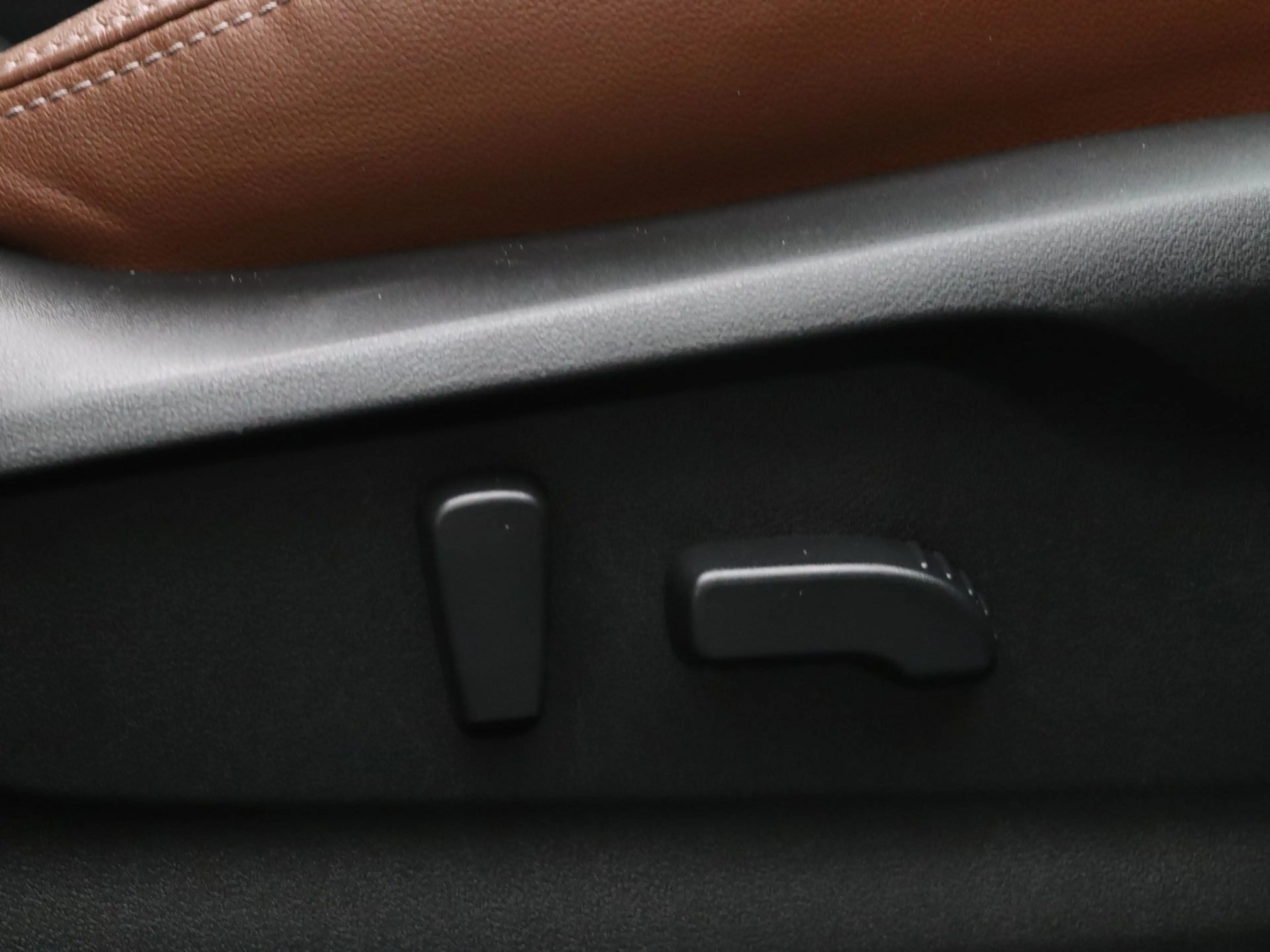 Subaru Forester 2.0i e-BOXER First Edition Apple Carplay/Android A — photo 37