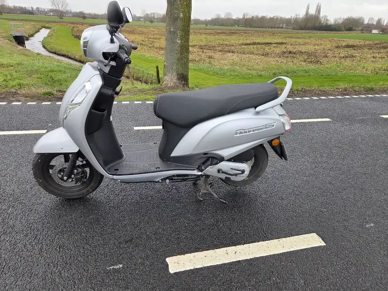 Suzuki Address - foto 2