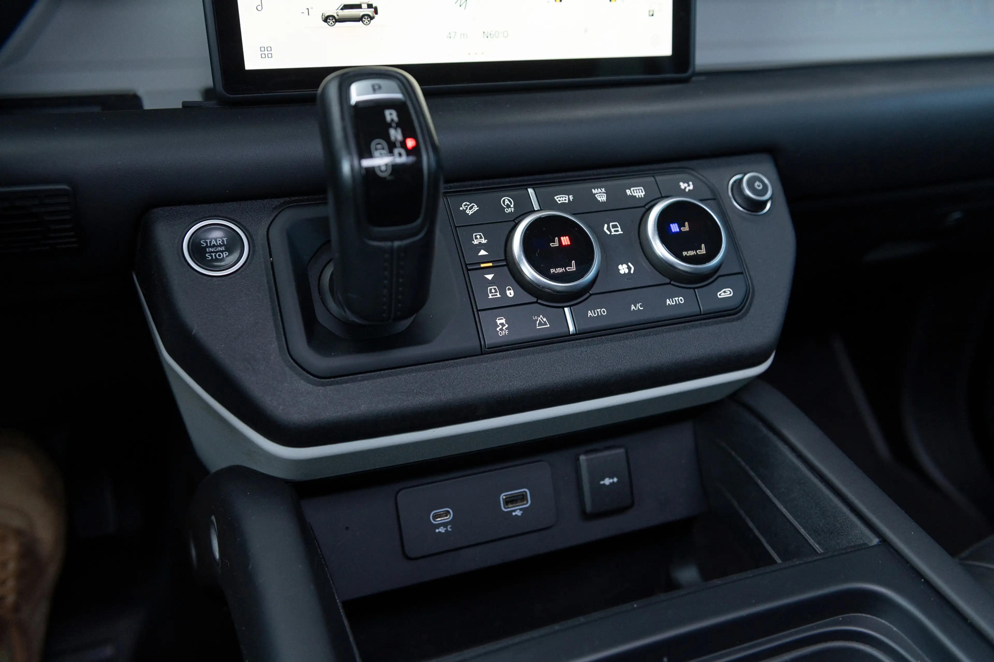Land Rover Defender 110 3.0 P400 HSE Luchtv. Pano Meridian Matrix 360 — photo 37