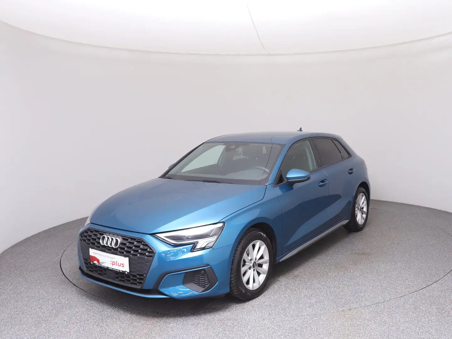 Audi A3 30 TDI Blau - 1