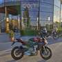 Aprilia Tuono FACTORY - thumbnail 1