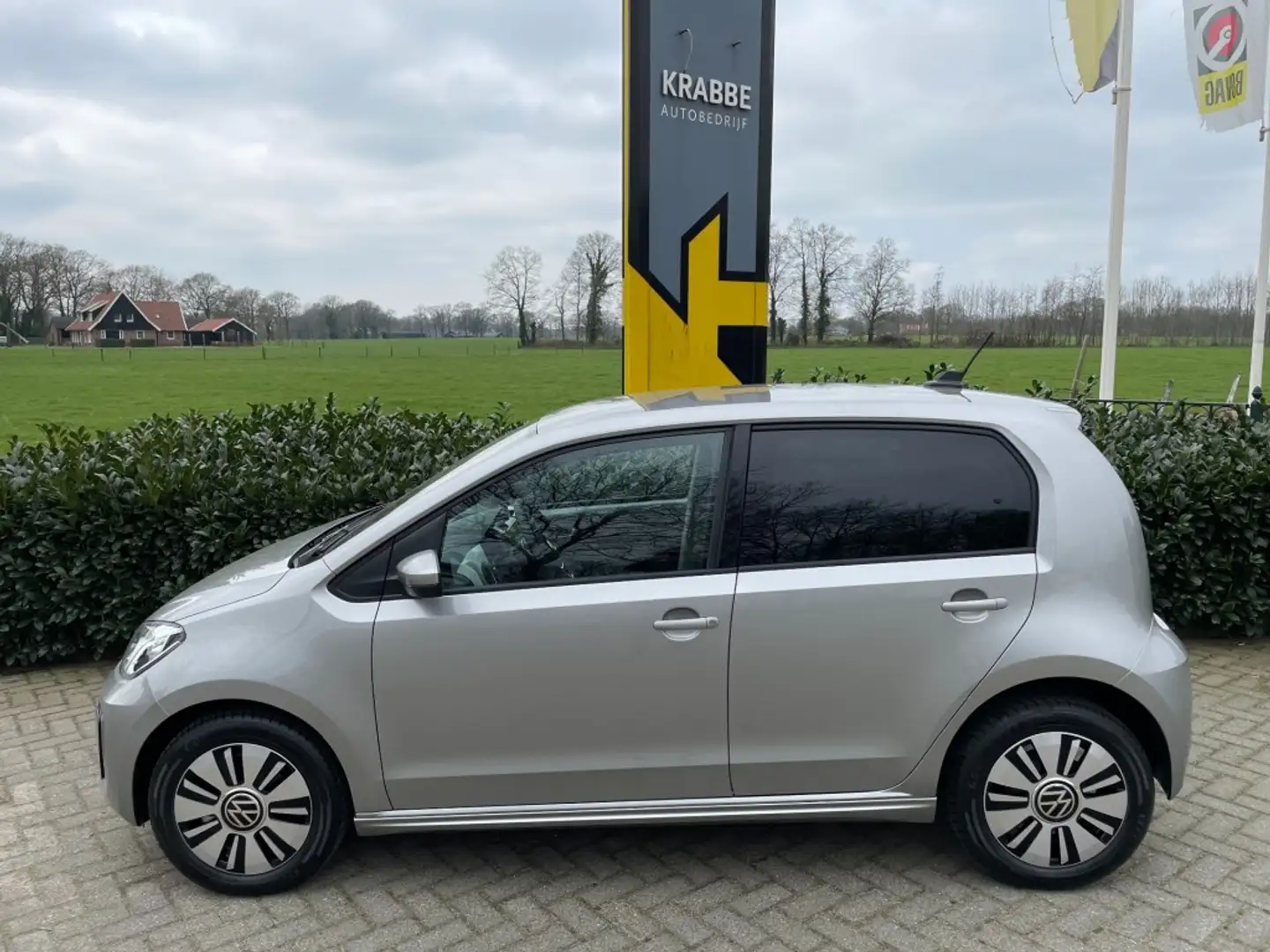 Volkswagen e-up! Style  61 kW Cruise / Camera / PDC Grijs - 2