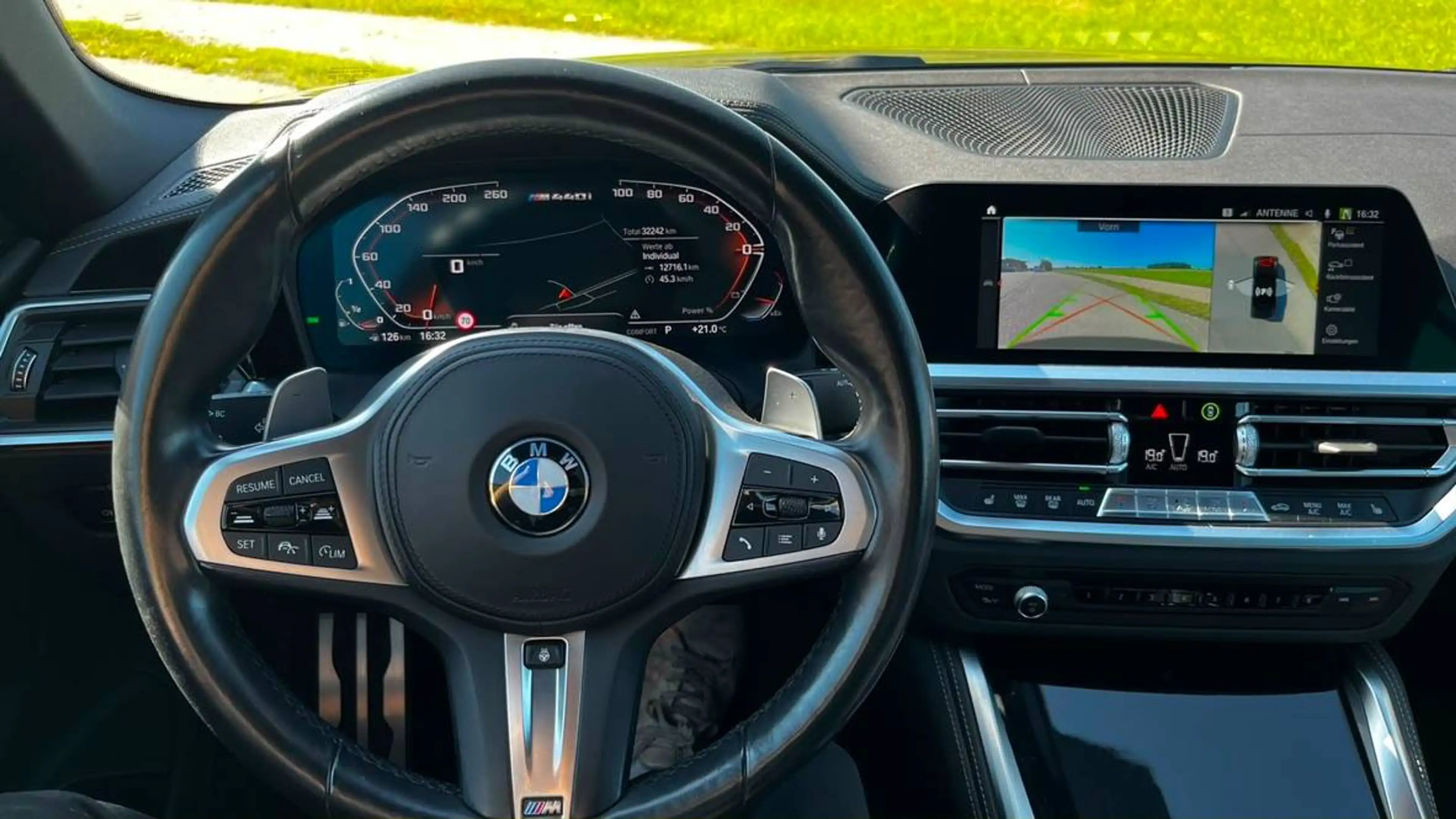 BMW 440 M440 i xDrive — photo 11