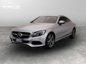 Coupe d Premium 4matic auto