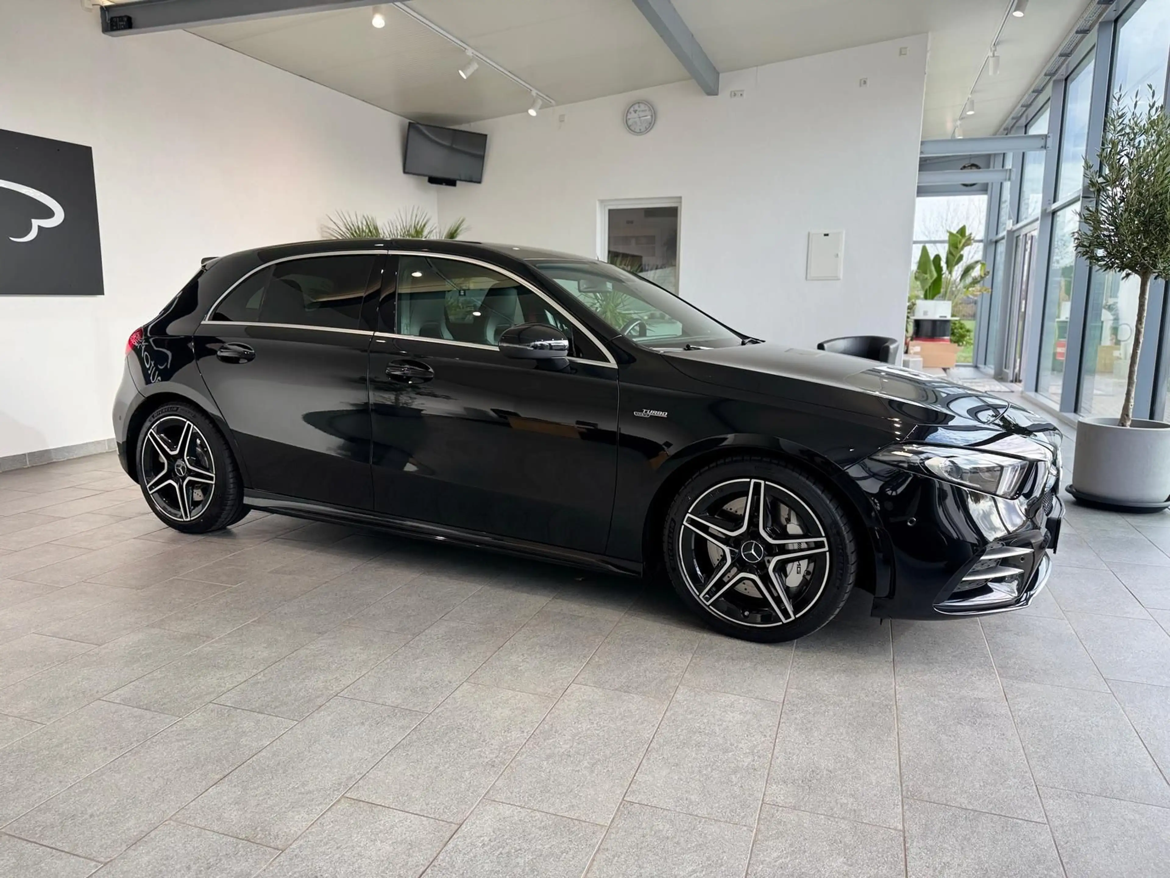 Mercedes-Benz A 35 AMG 4M Burmester — photo 5