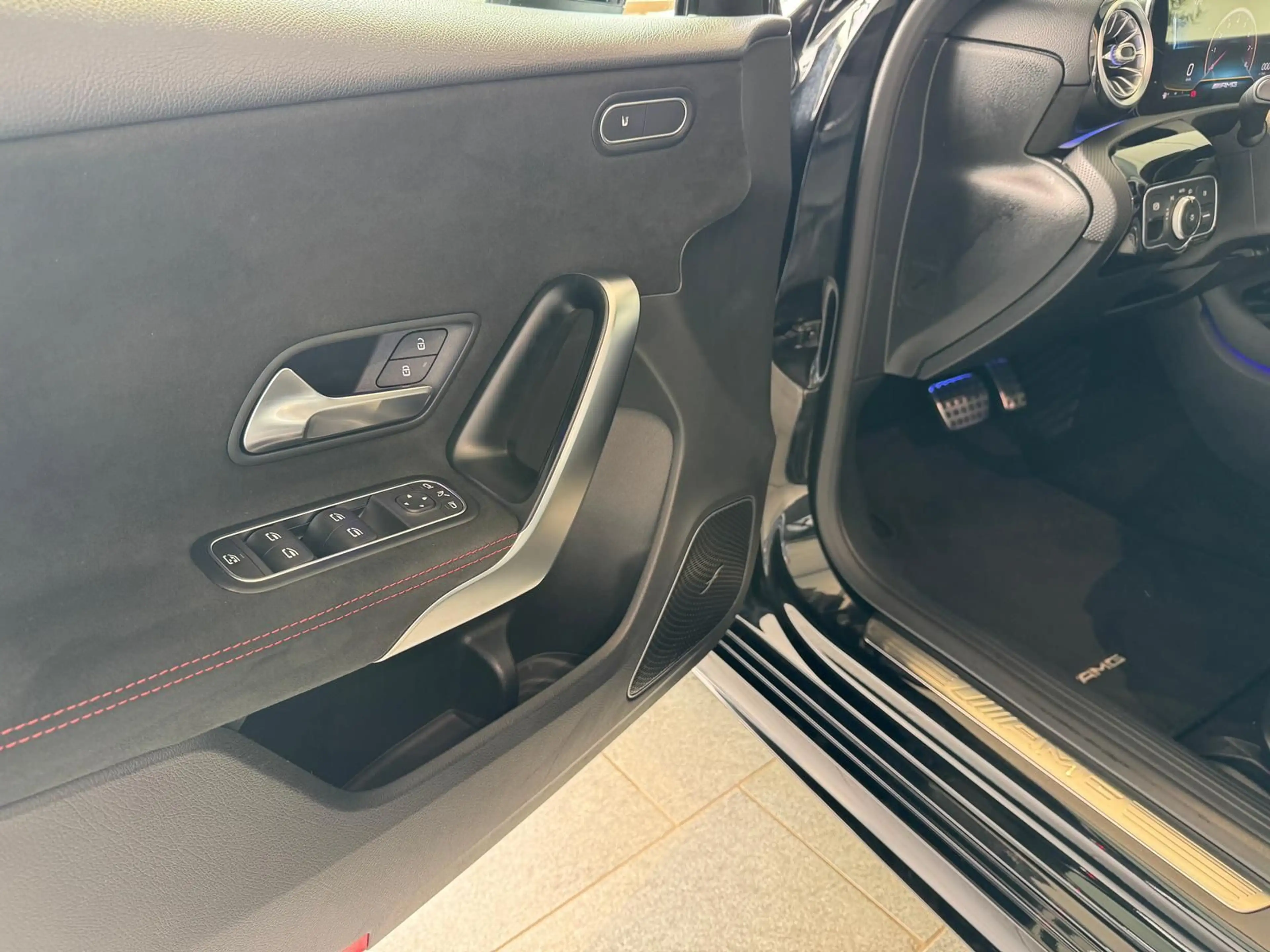 Mercedes-Benz A 35 AMG 4M Burmester — photo 17