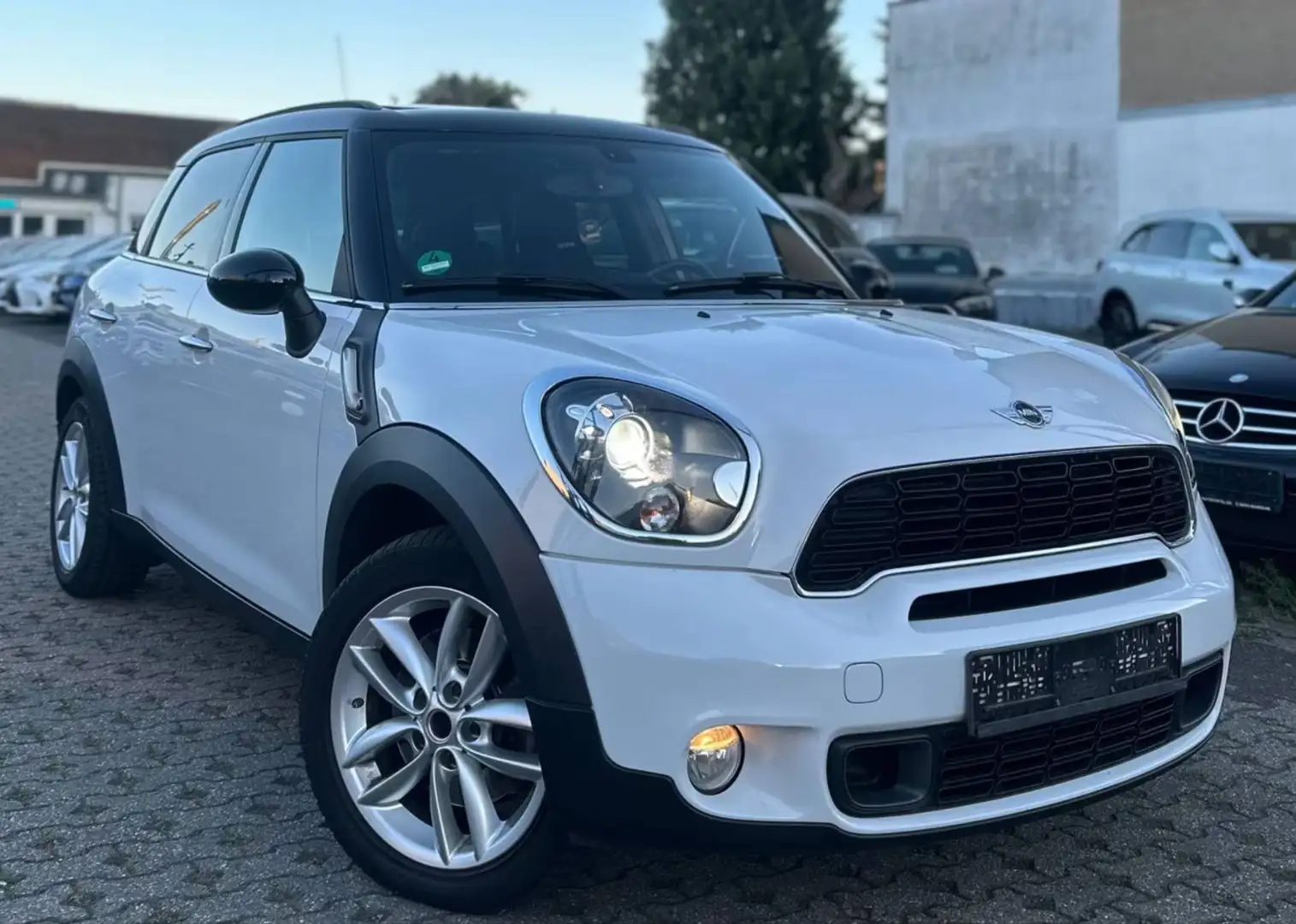 MINI Countryman S All4 Cooper S All4 Weiß - 1