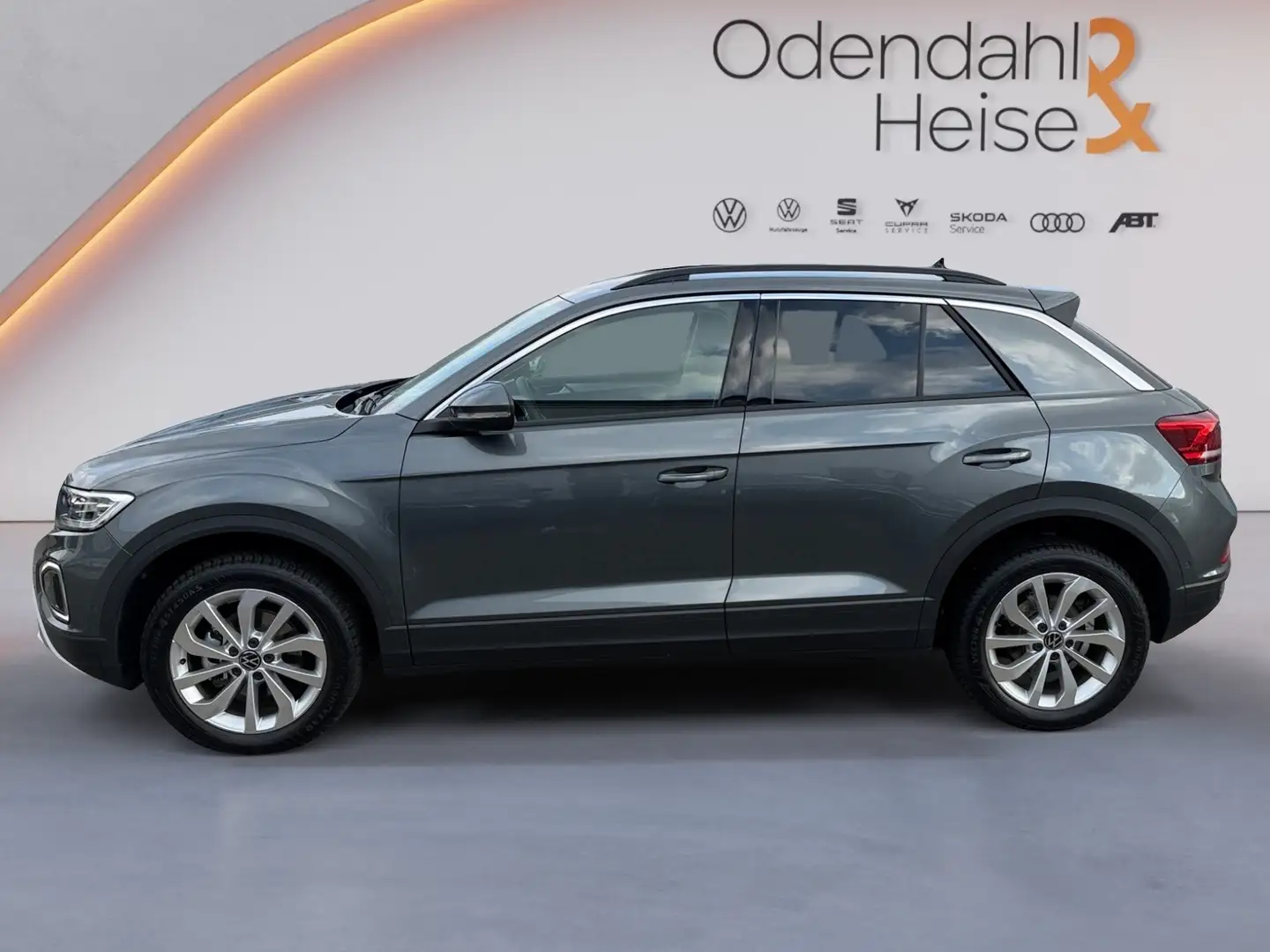 Volkswagen T-Roc Life 1.5 l TSI OPF DSG LED/ CARPLAY/ KAMERA/ Grau - 2