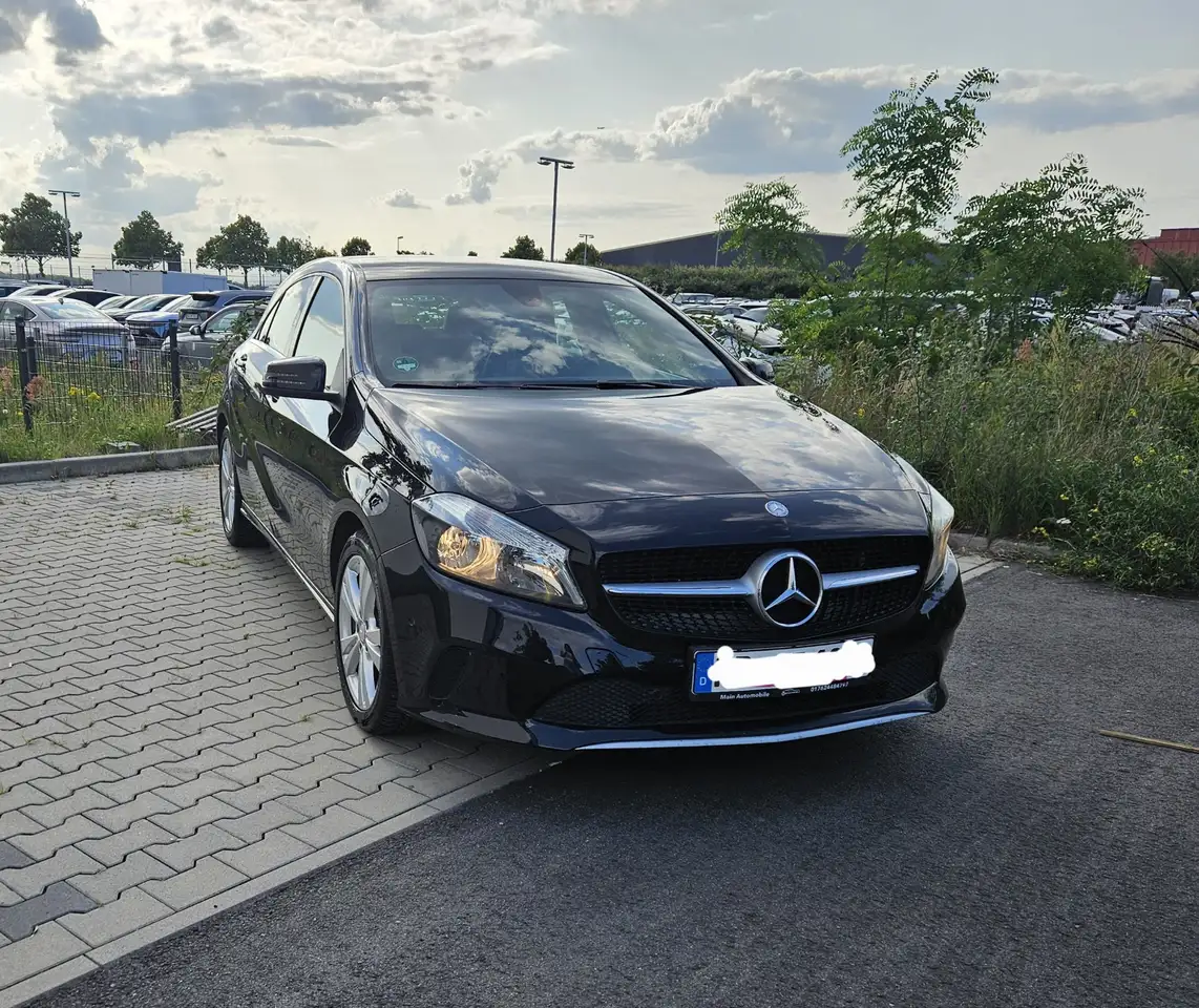 Mercedes-Benz A 180