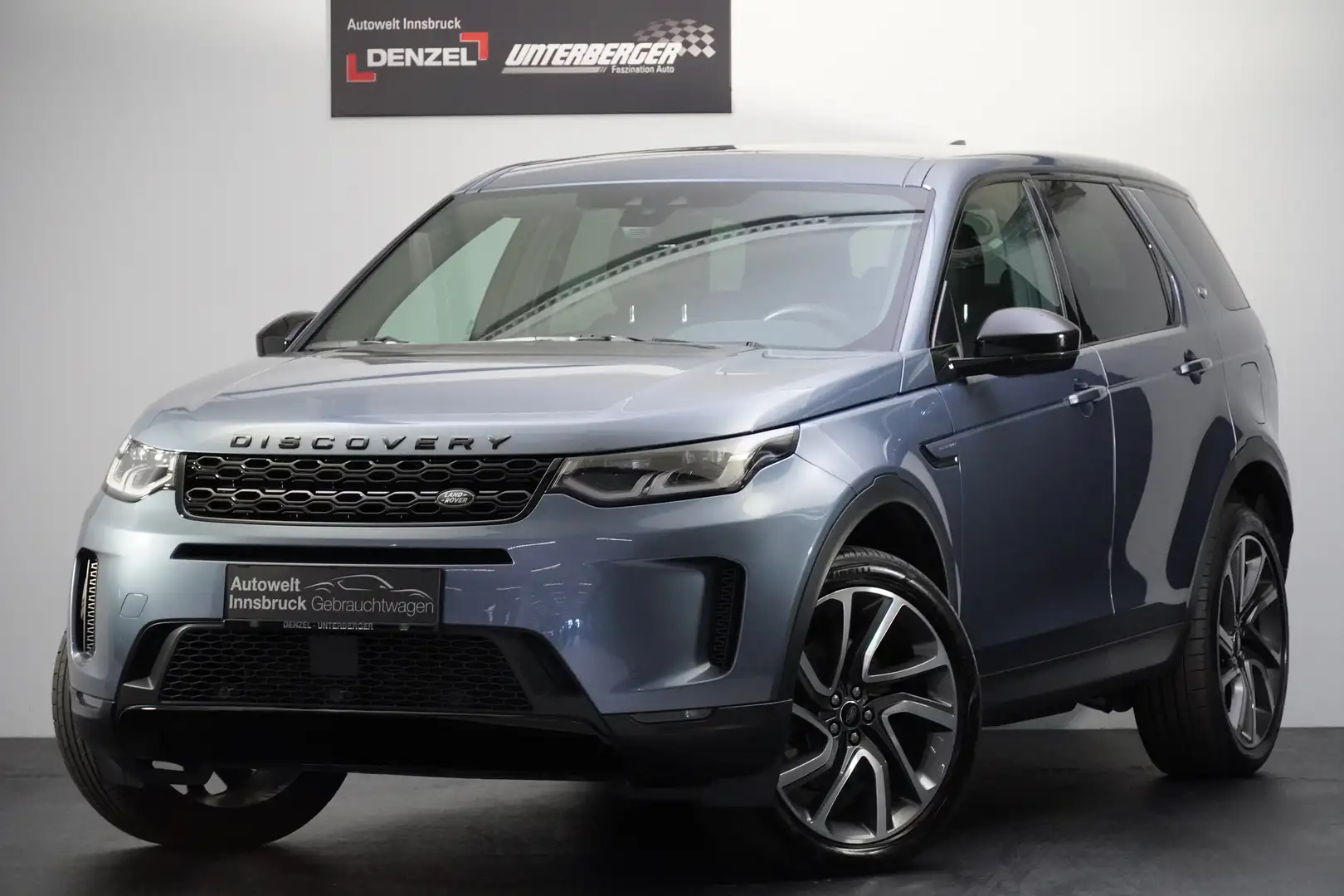 Land Rover Discovery Sport P300e PHEV AWD SE Aut. Blau - 2