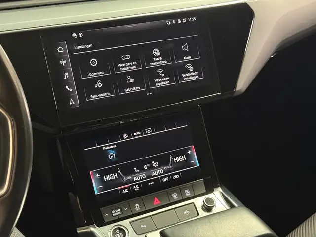 Audi E-Tron view 23
