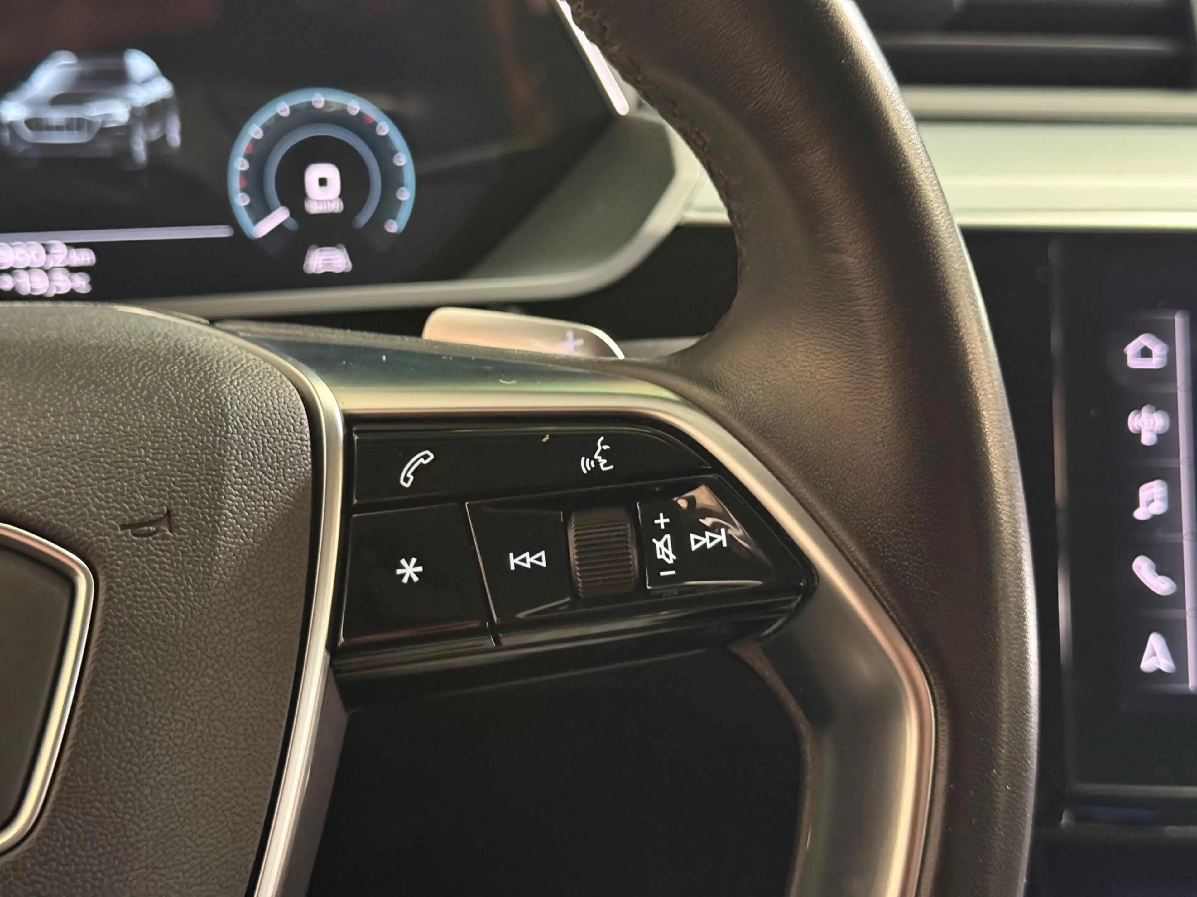 Audi e-tron 55 quattro edition 95 kWh | Parkeersensoren | NAP — photo 25