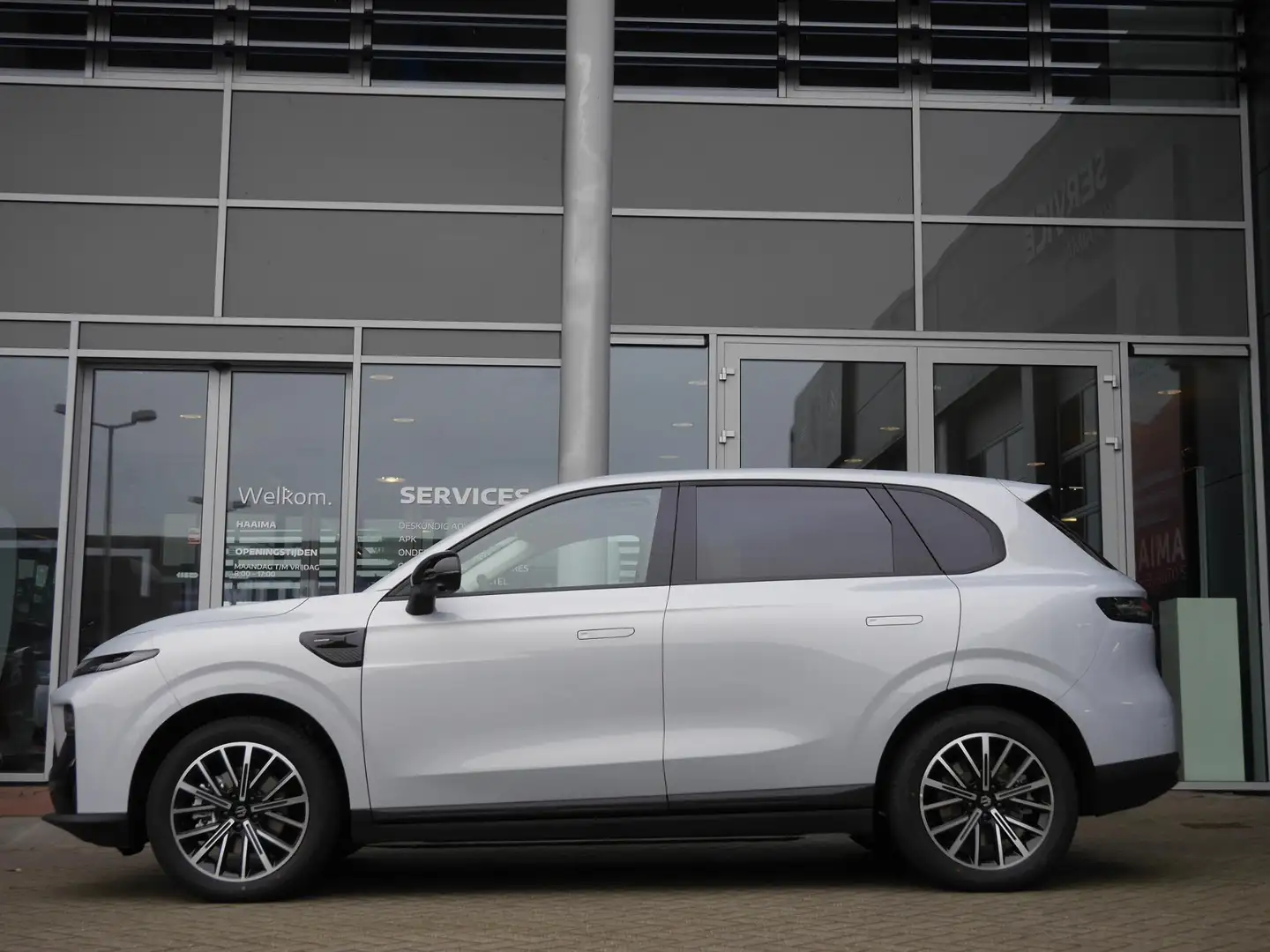 Leapmotor B10 Design ProMax 67.1 kWh | Nu in de showroom en Argent - 2