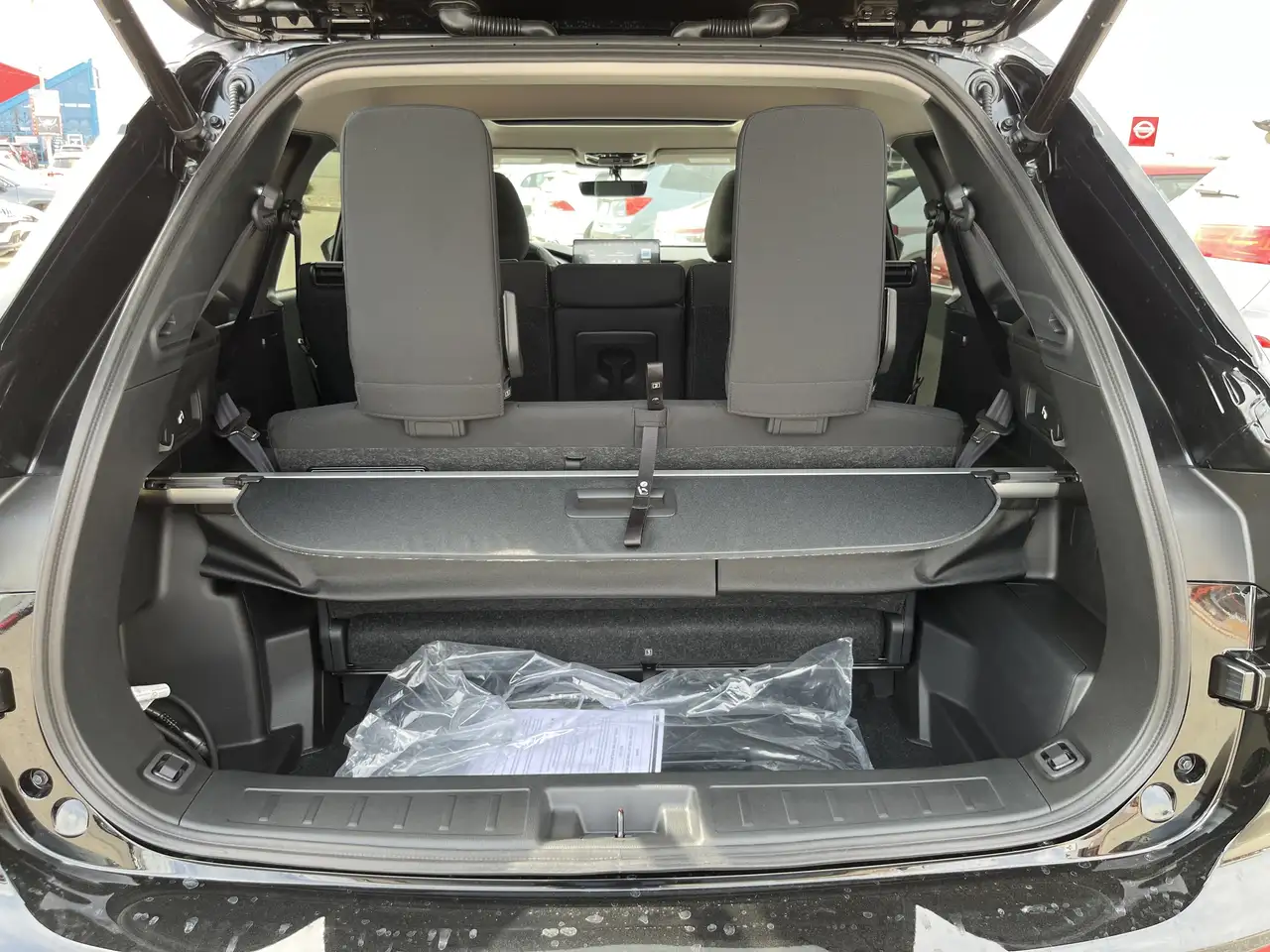 Mitsubishi Outlander снимка Mitsubishi Outlander